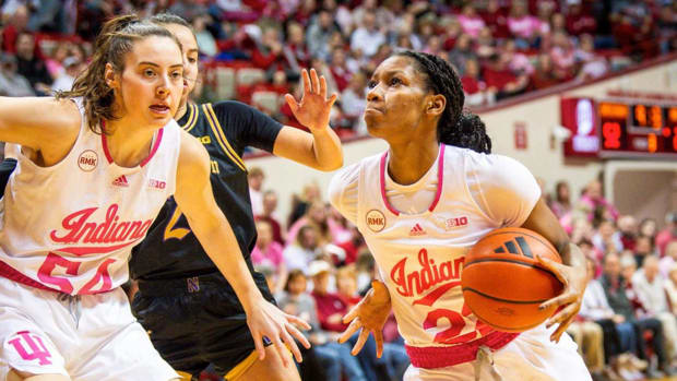 Indiana's Chloe Moore-McNeil (22) drives and scores during the second half of the Indiana versus Northwestern women's basketball game at Simon Skjodt Assembly Hall on Sunday, Jan. 28, 2024.